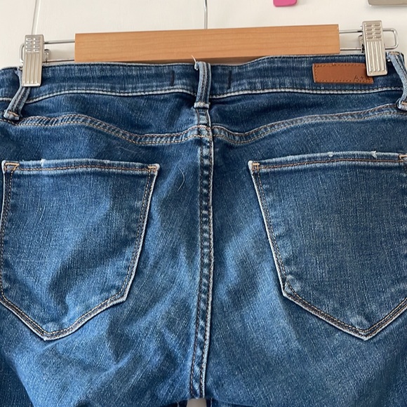 Abercrombie & Fitch Ripped Jeans - Picture 5 of 7